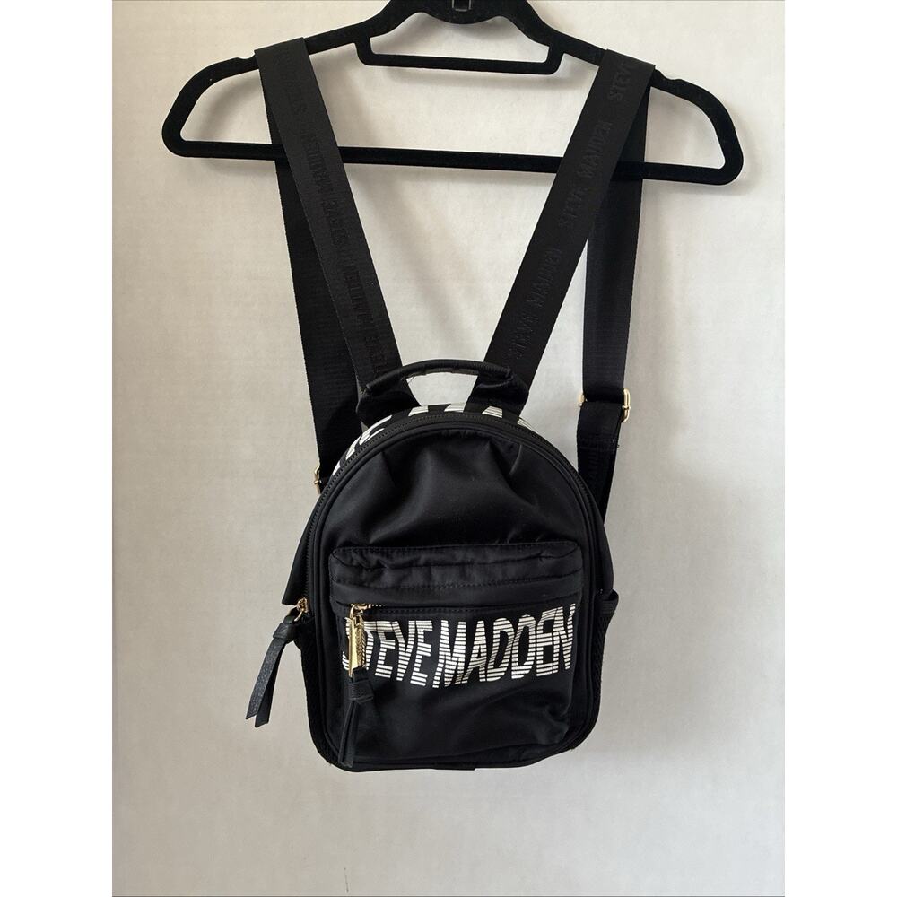 Steve Madden Women's Logo Black/White Backpack Casual Classic College Travel